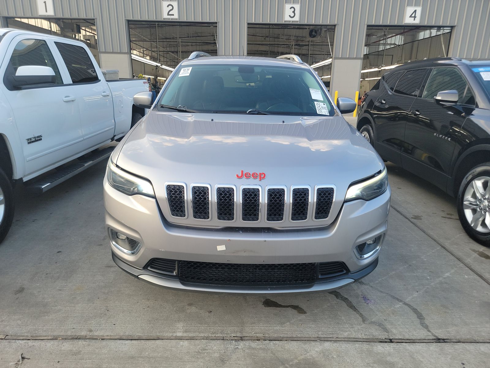 2019 Jeep Cherokee Limited FWD