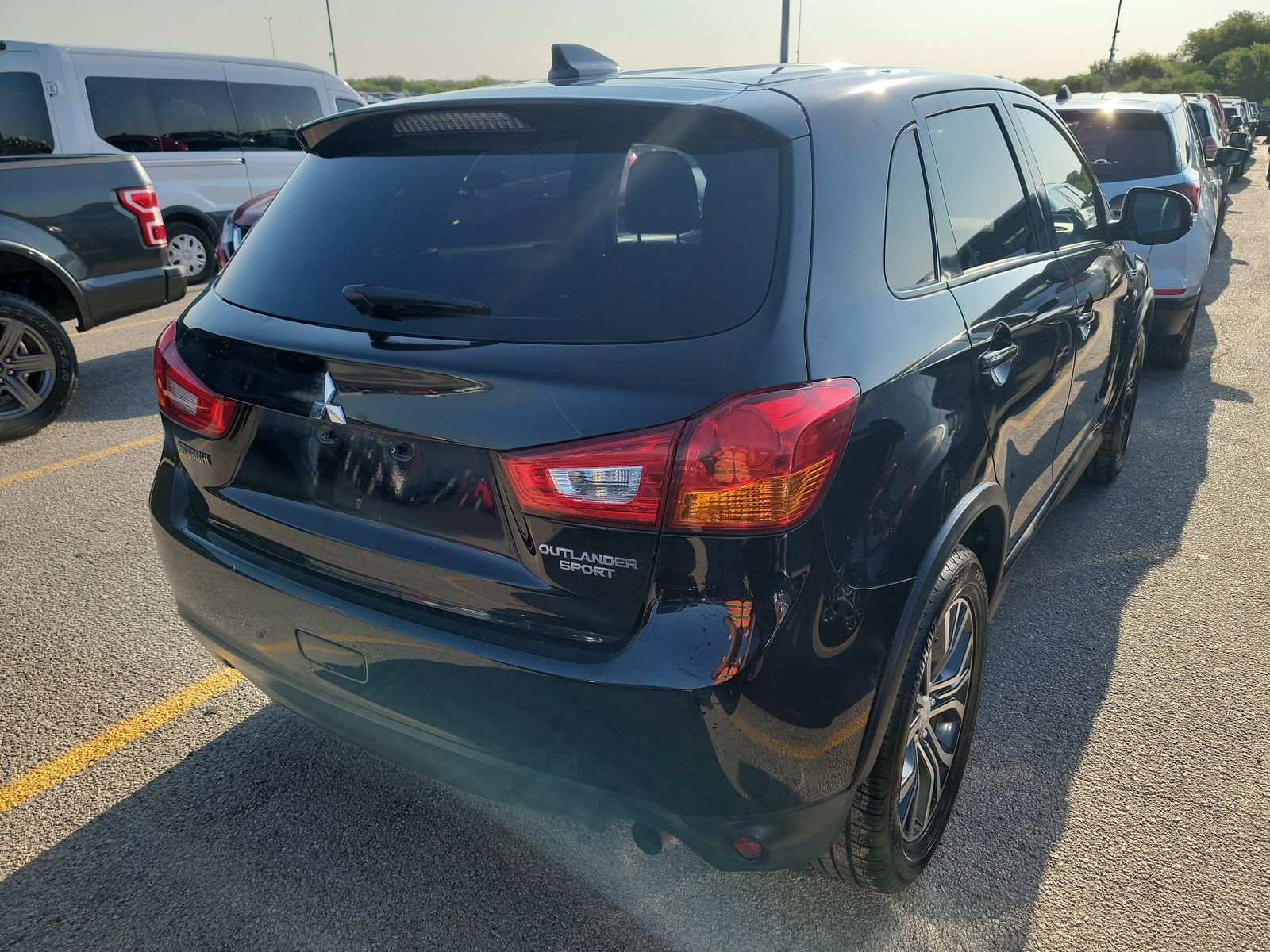 2017 Mitsubishi Outlander Sport ES FWD