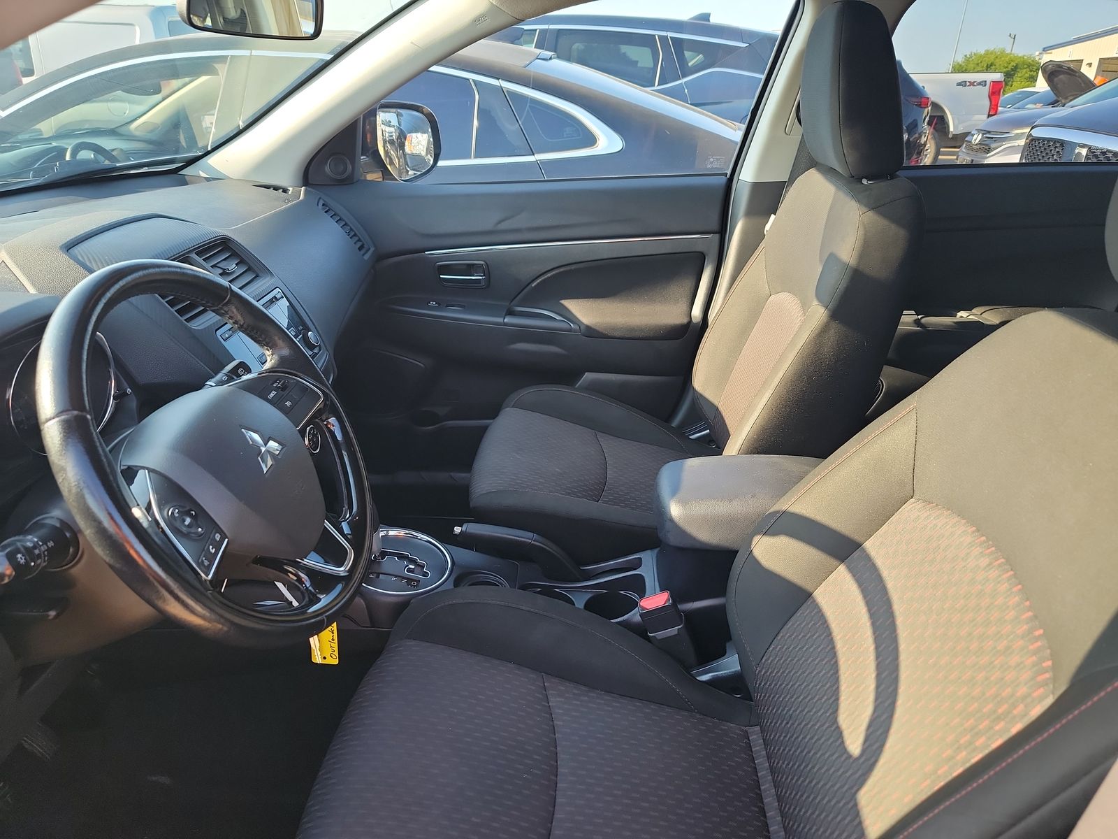 2017 Mitsubishi Outlander Sport ES FWD