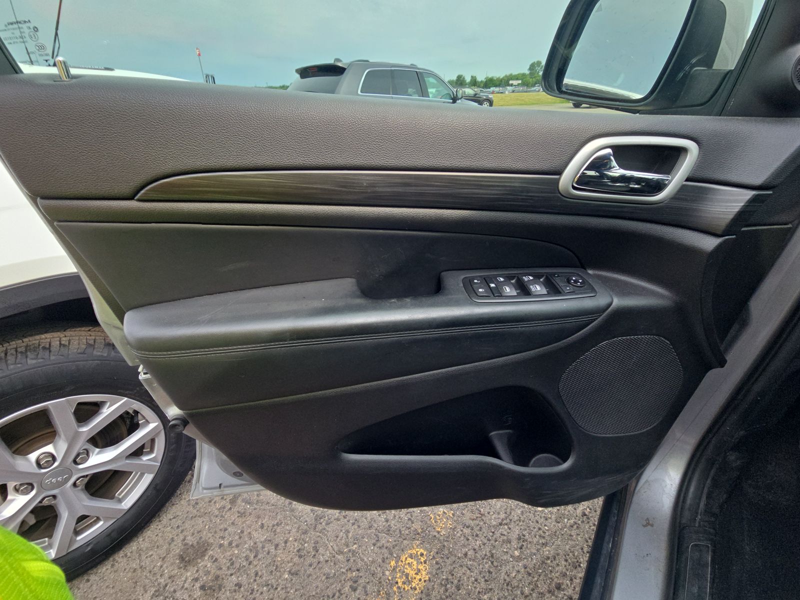 2021 Jeep Grand Cherokee Laredo E Edition AWD