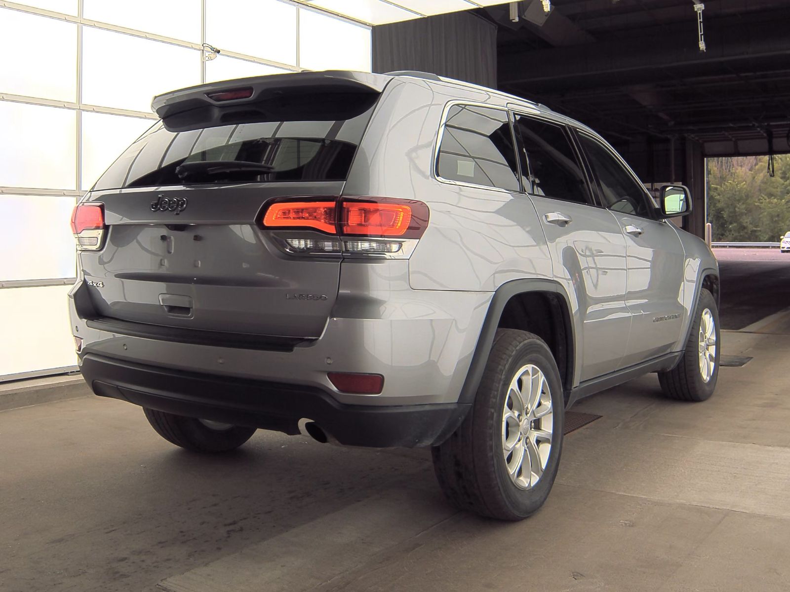 2021 Jeep Grand Cherokee Laredo E Edition AWD