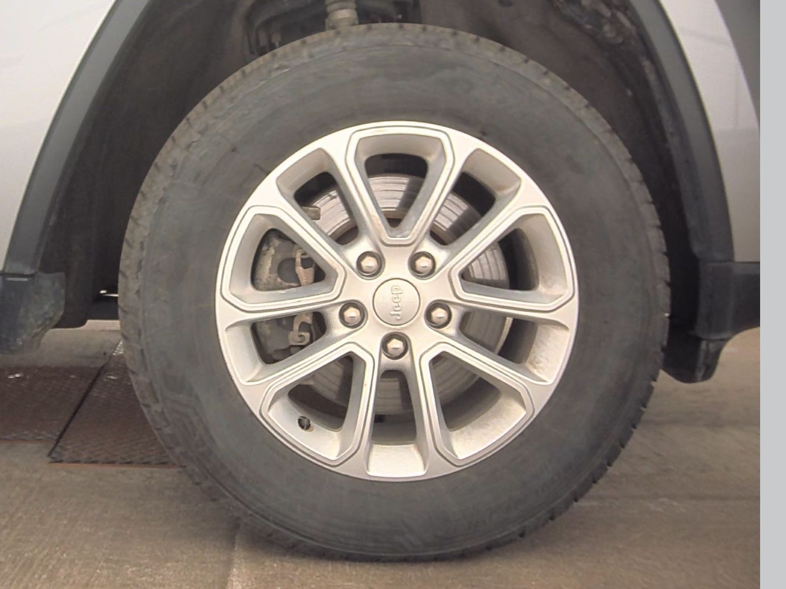 2021 Jeep Grand Cherokee Laredo E Edition AWD