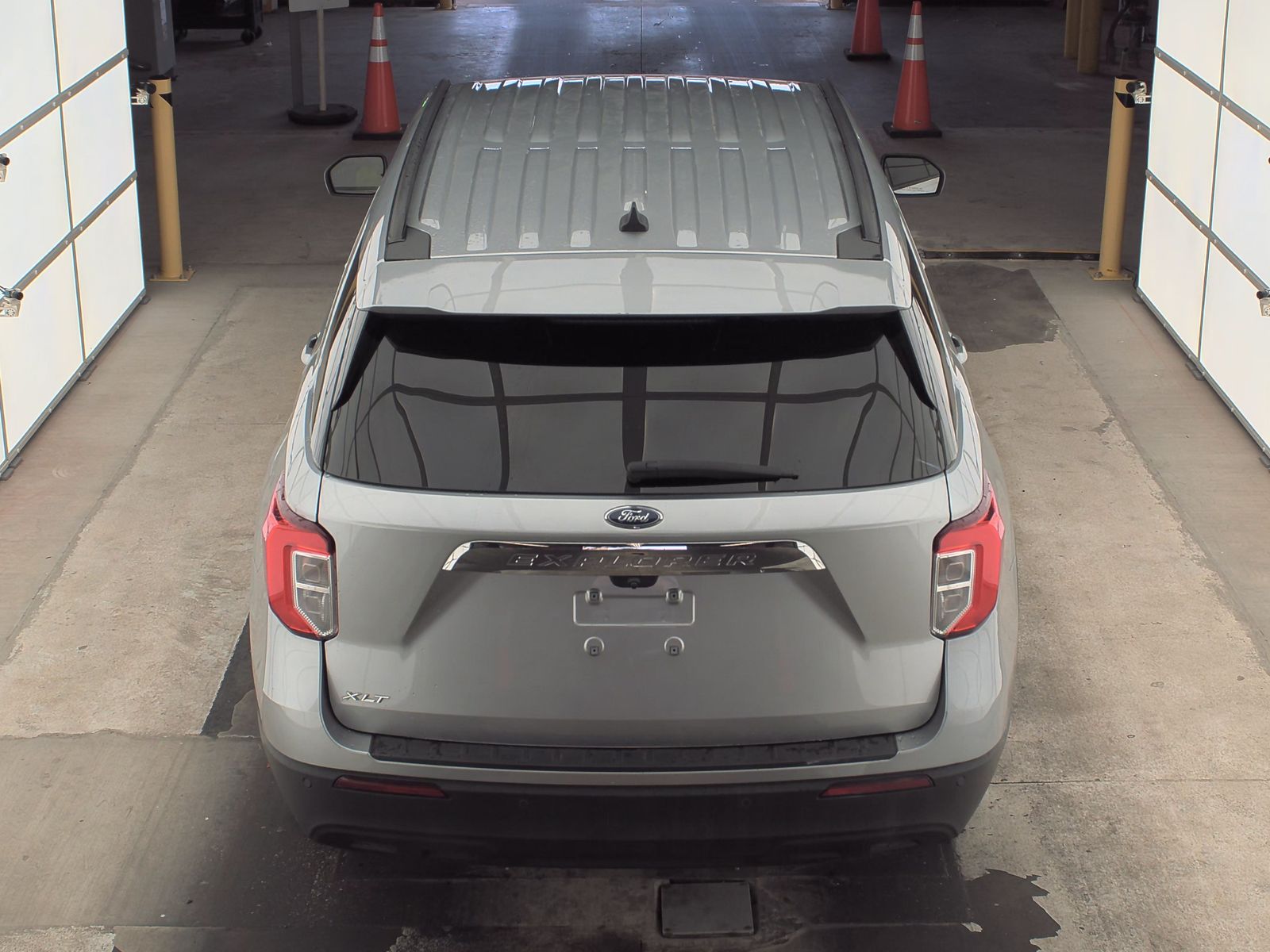 2021 Ford Explorer XLT FWD