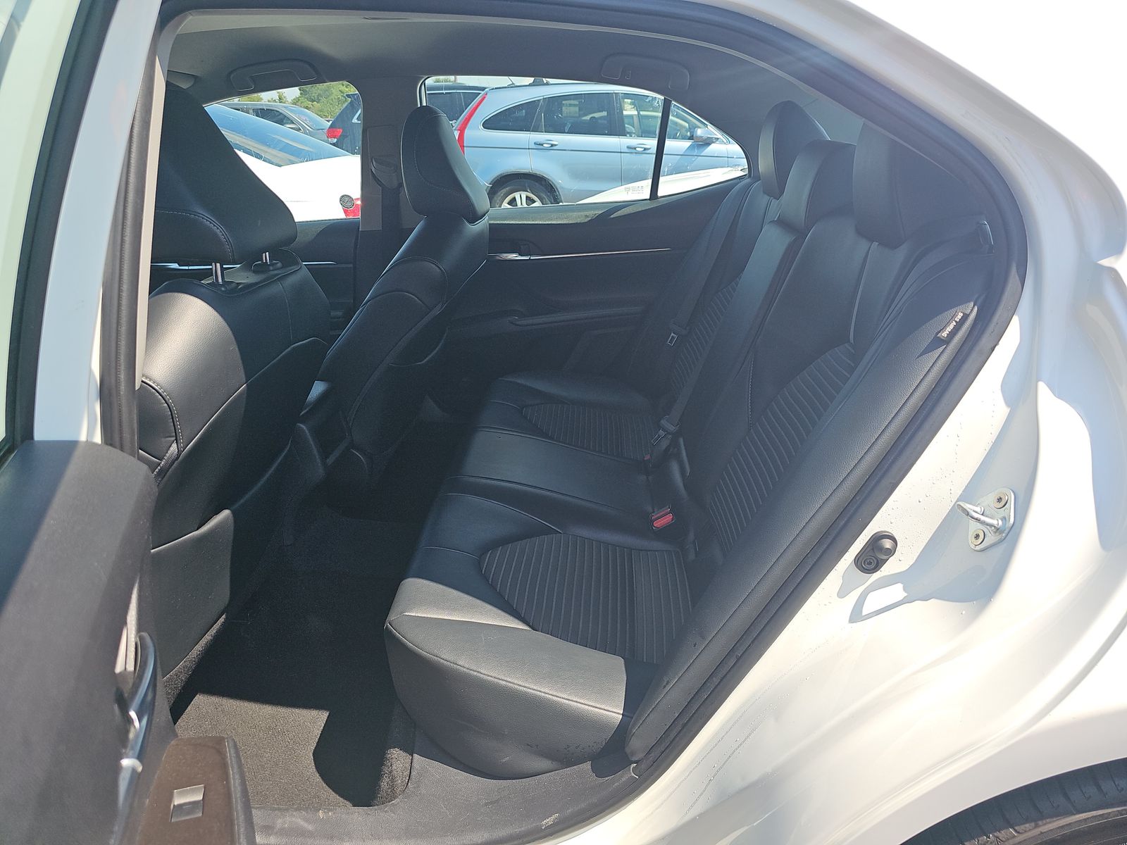 2021 Toyota Camry SE FWD