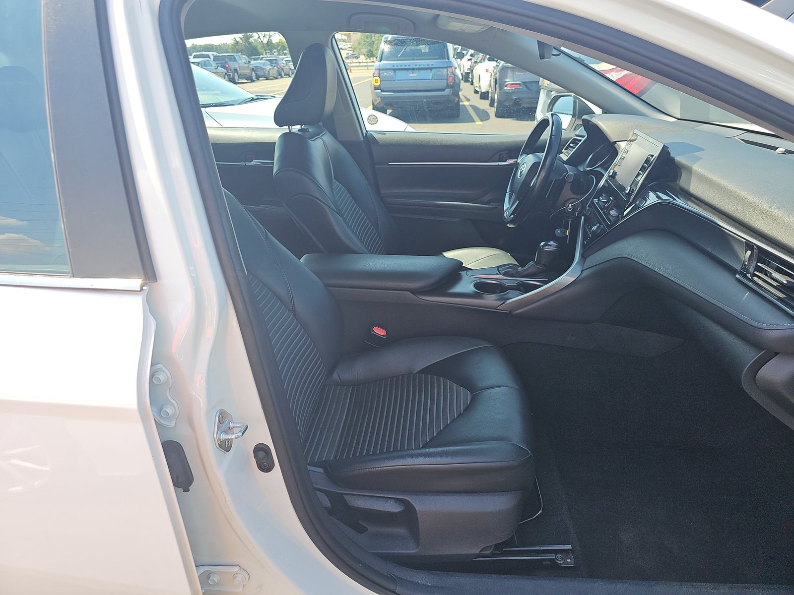 2021 Toyota Camry SE FWD