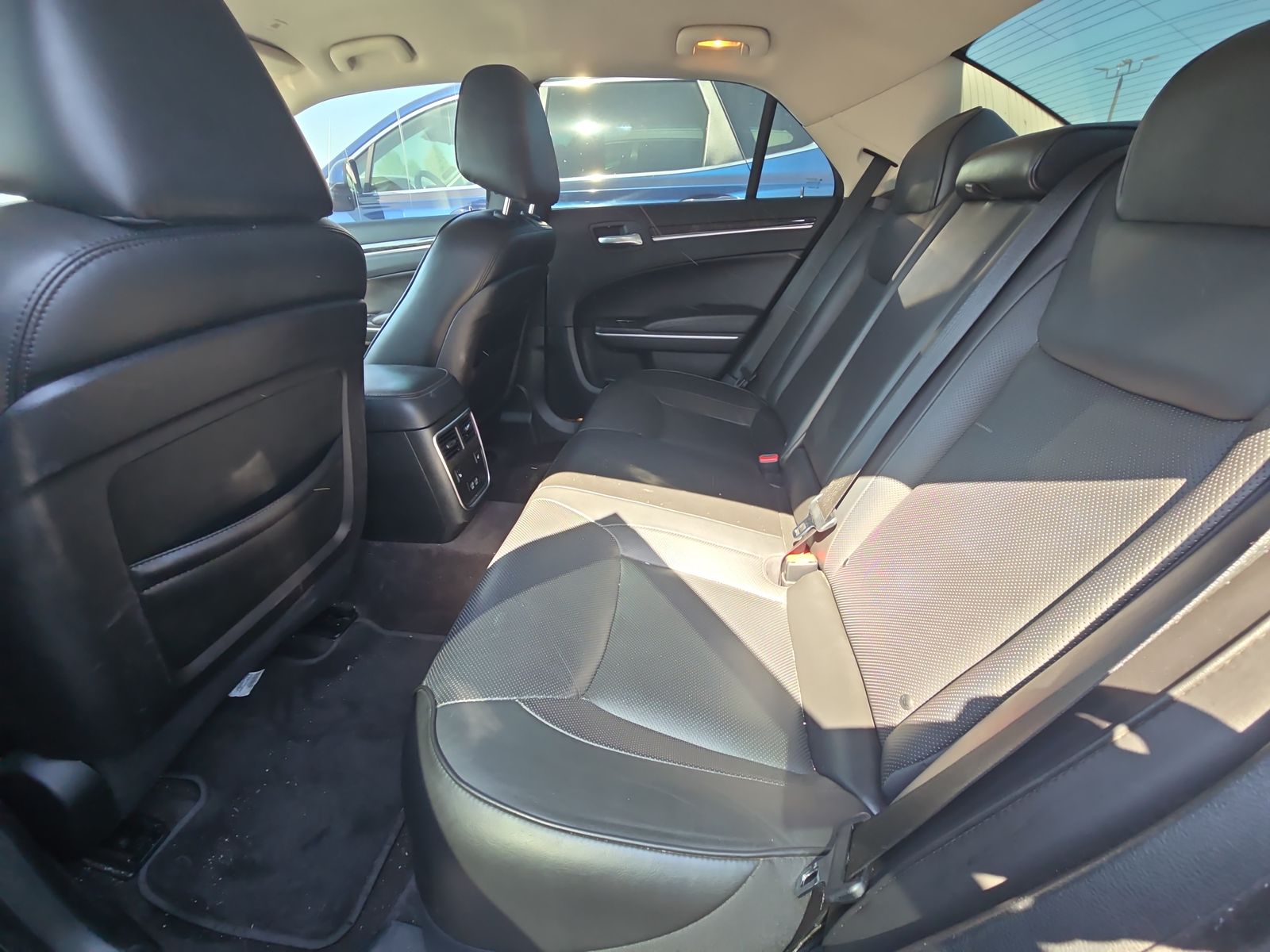 2019 Chrysler 300 Limited RWD