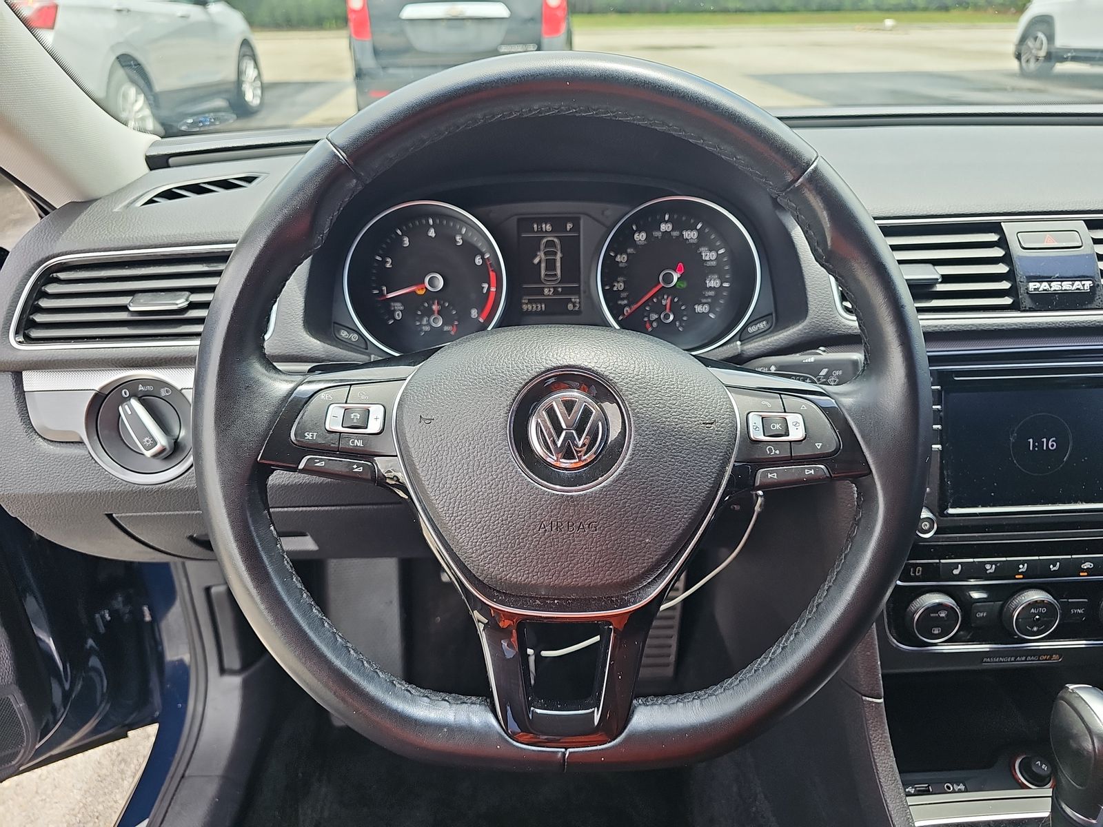 2018 Volkswagen Passat 2.0T R-Line FWD