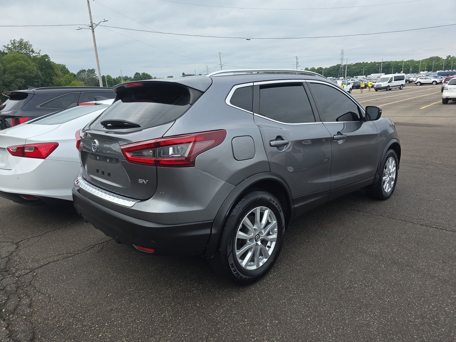 2020 Nissan Rogue Sport SV FWD