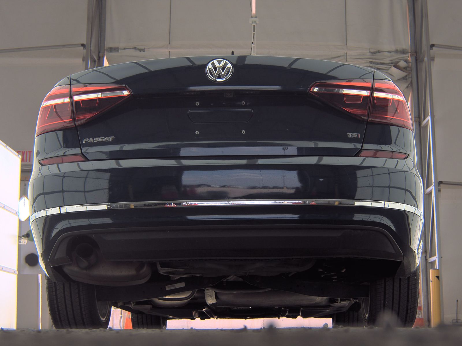 2019 Volkswagen Passat 2.0T Wolfsburg Edition FWD