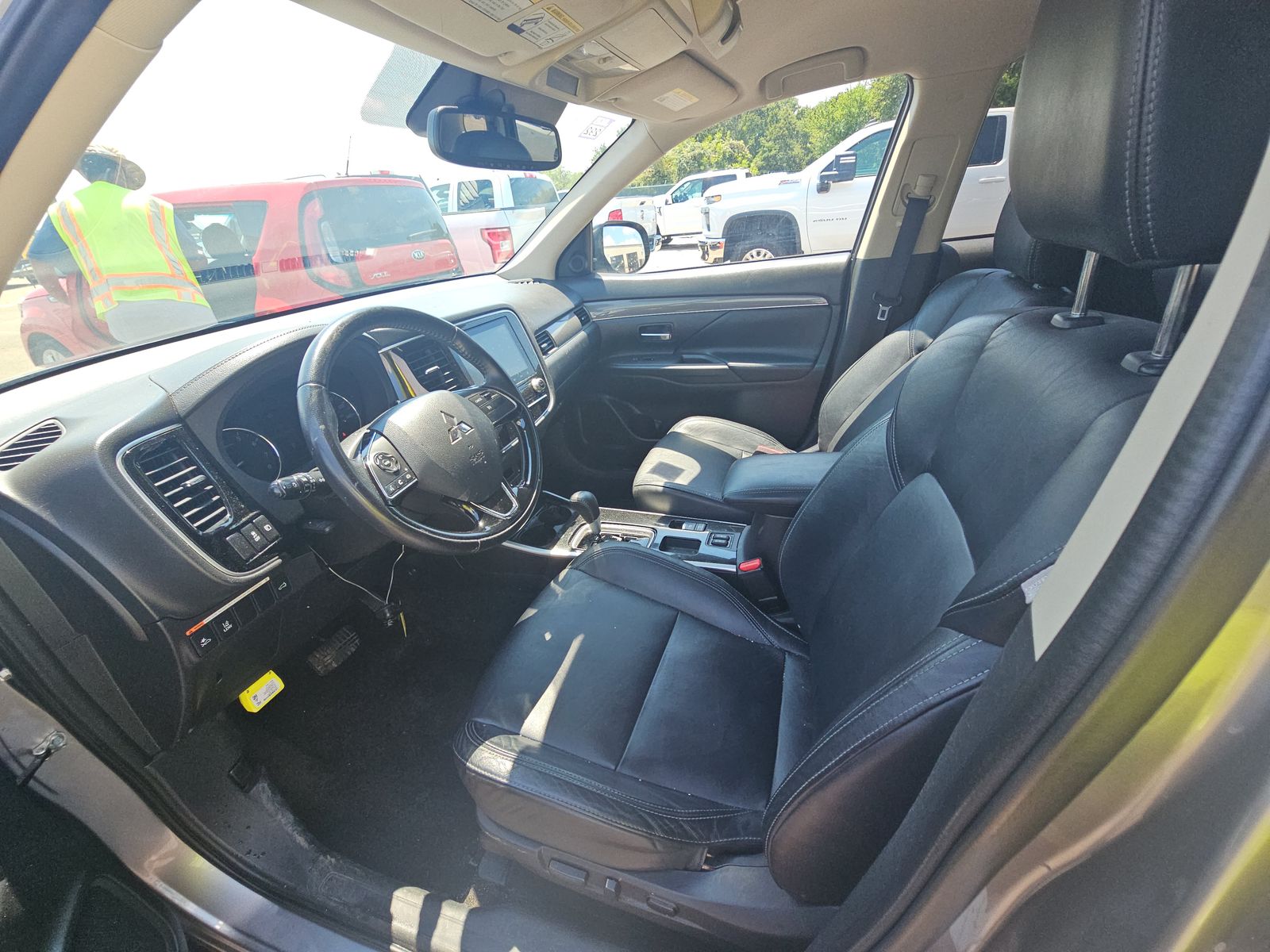 2020 Mitsubishi Outlander SEL FWD