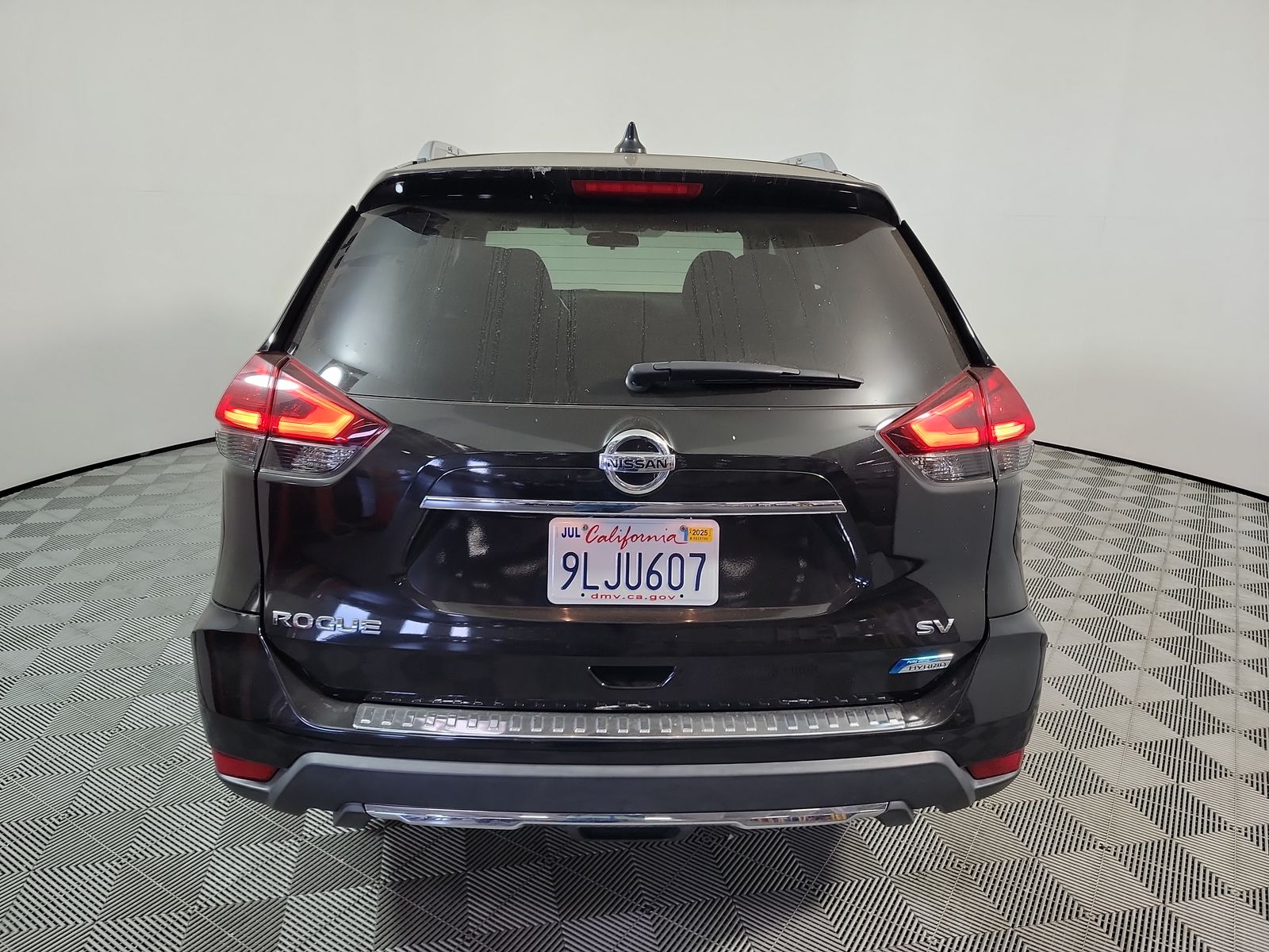 2017 Nissan Rogue Hybrid SV FWD