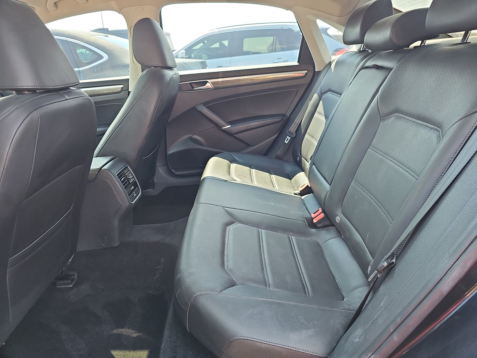 2018 Volkswagen Passat 2.0T SE FWD