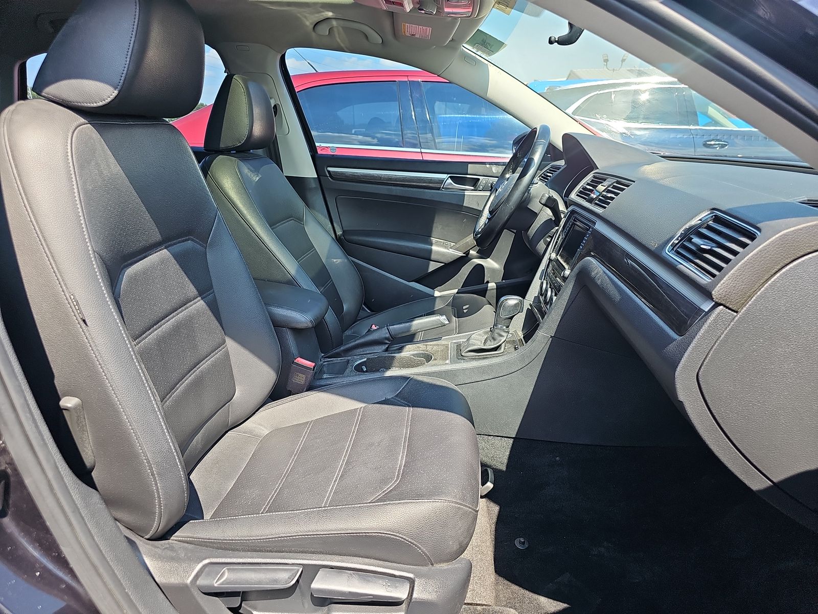 2018 Volkswagen Passat 2.0T SE FWD