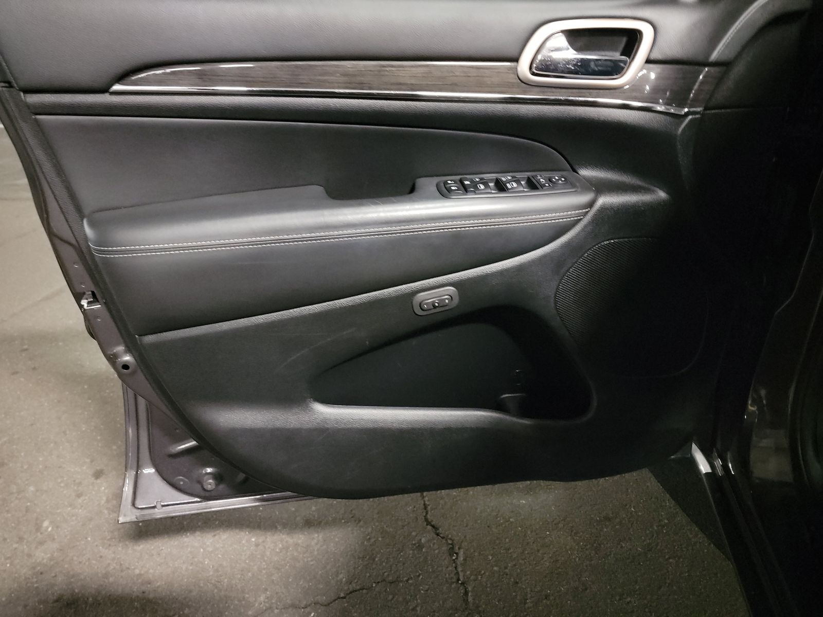 2014 Jeep Grand Cherokee Overland AWD