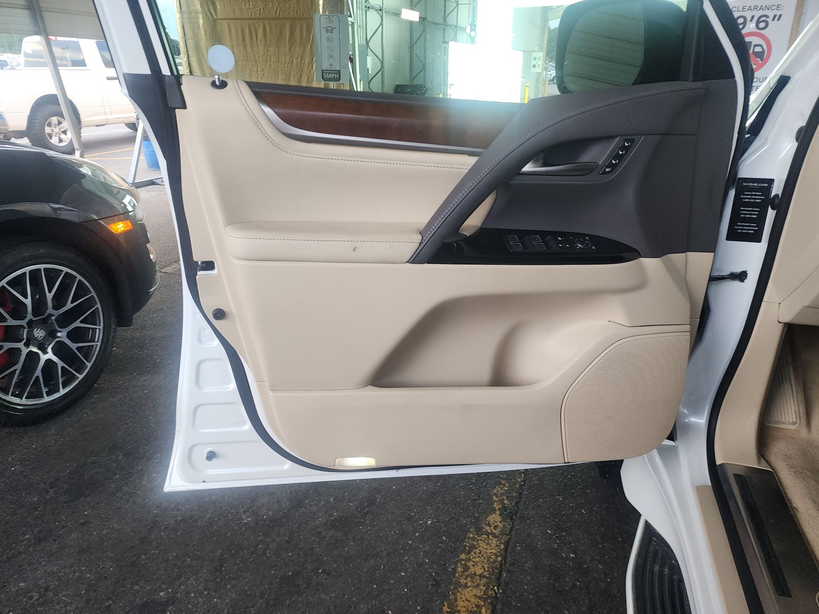 2021 Lexus LX LX 570 AWD