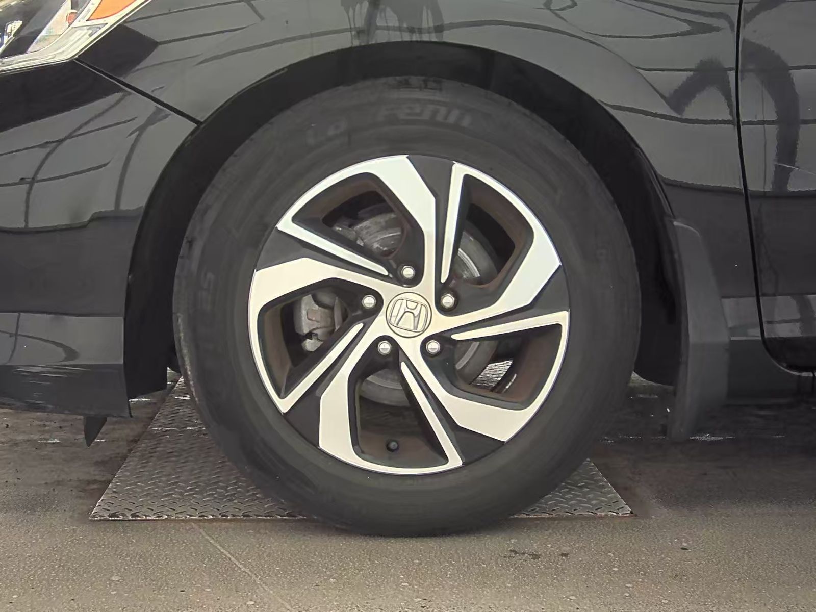 2017 Honda Accord LX FWD