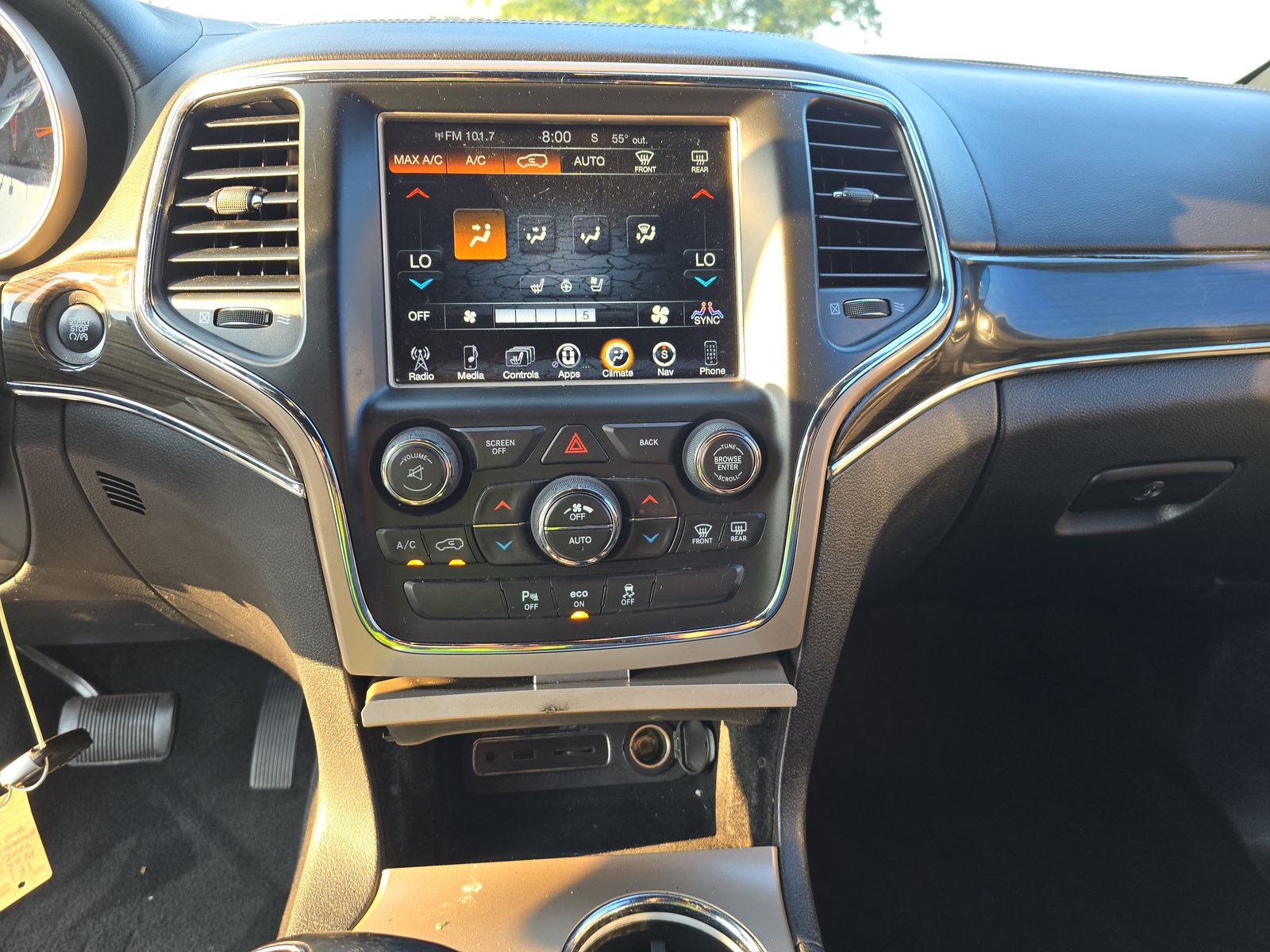 2014 Jeep Grand Cherokee Overland FWD