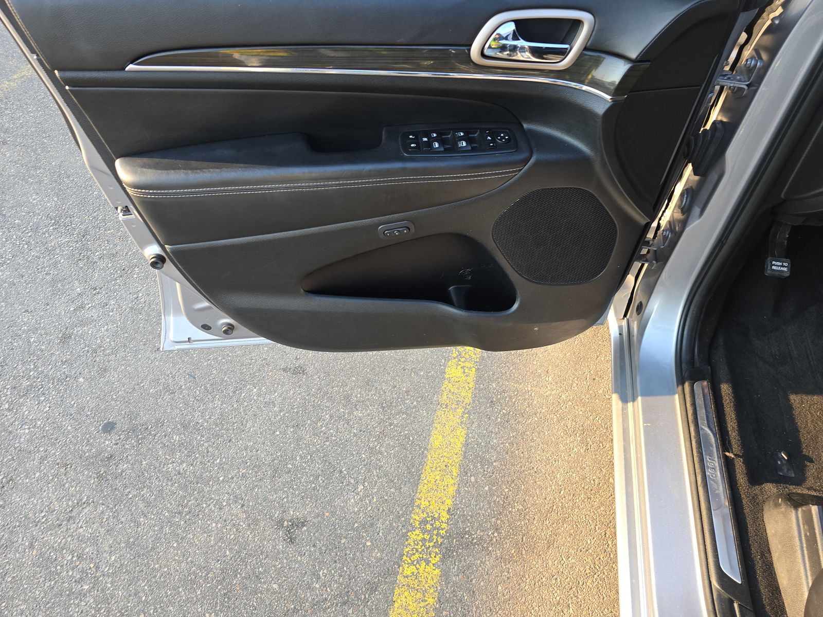 2014 Jeep Grand Cherokee Overland FWD