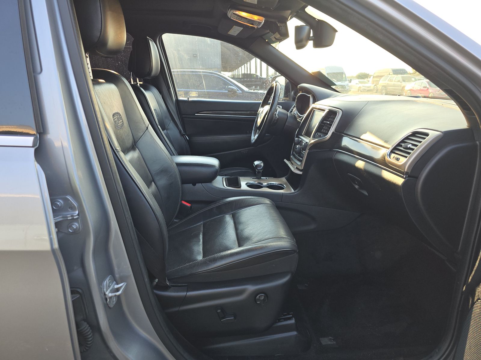 2014 Jeep Grand Cherokee Overland FWD