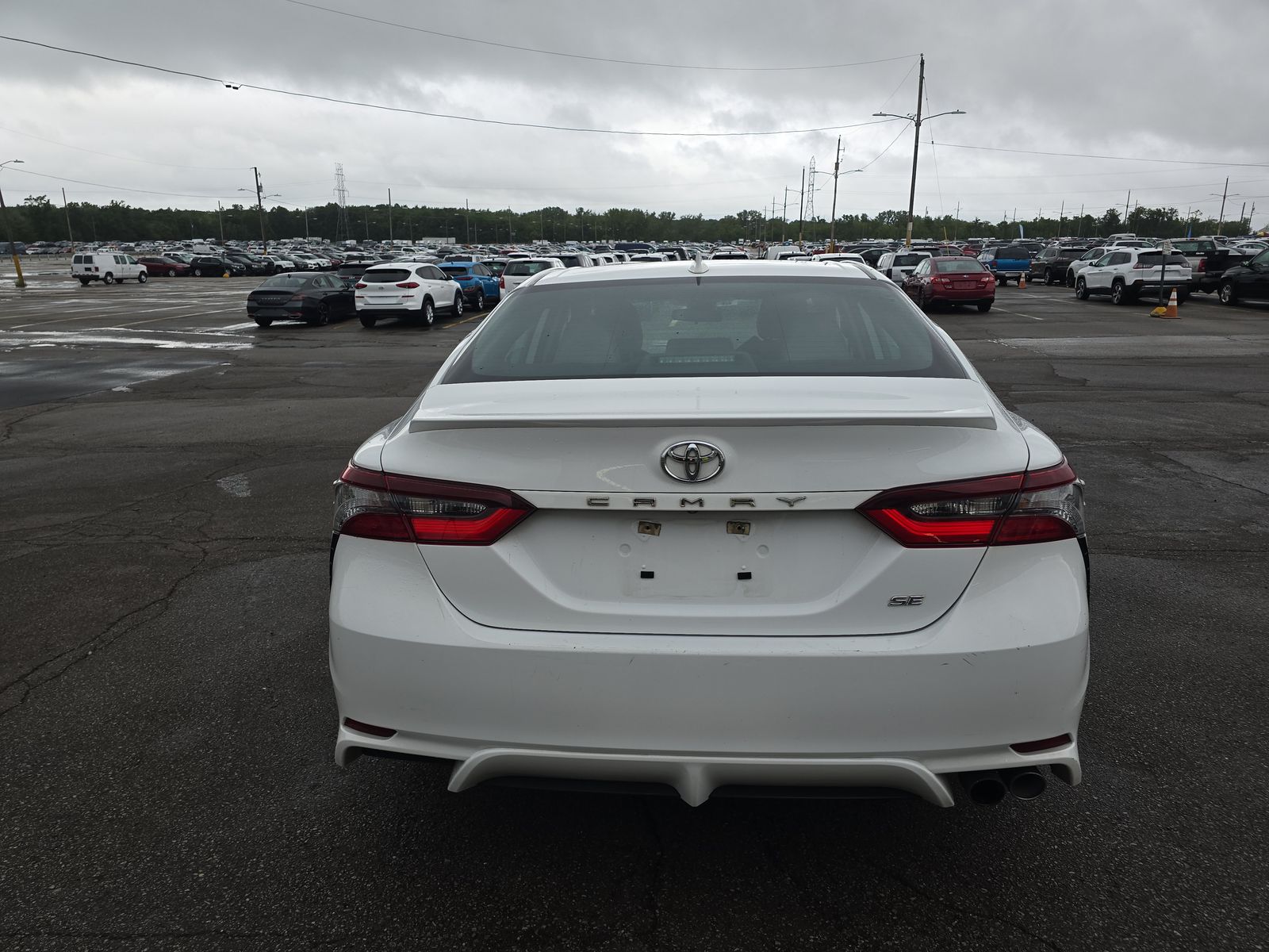 2022 Toyota Camry SE FWD