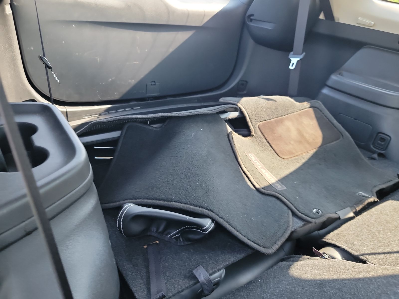 2020 Mitsubishi Outlander SEL FWD