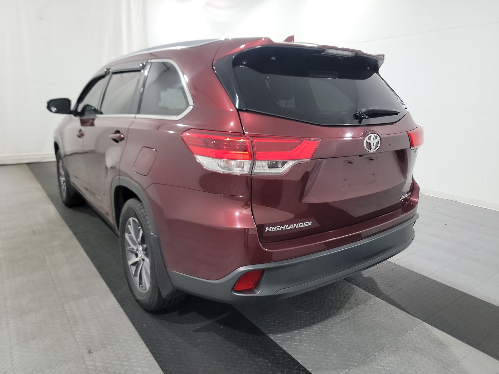 2017 Toyota Highlander XLE AWD