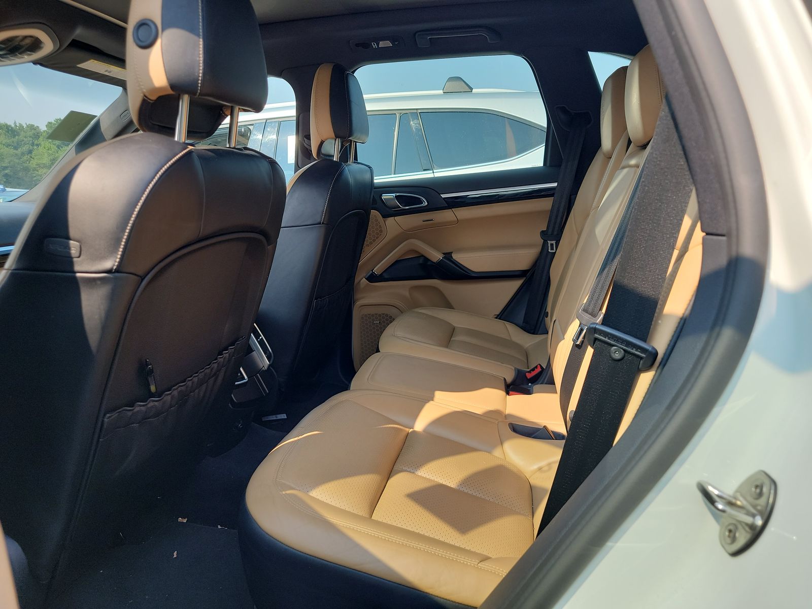 2018 Porsche Cayenne Platinum Edition AWD