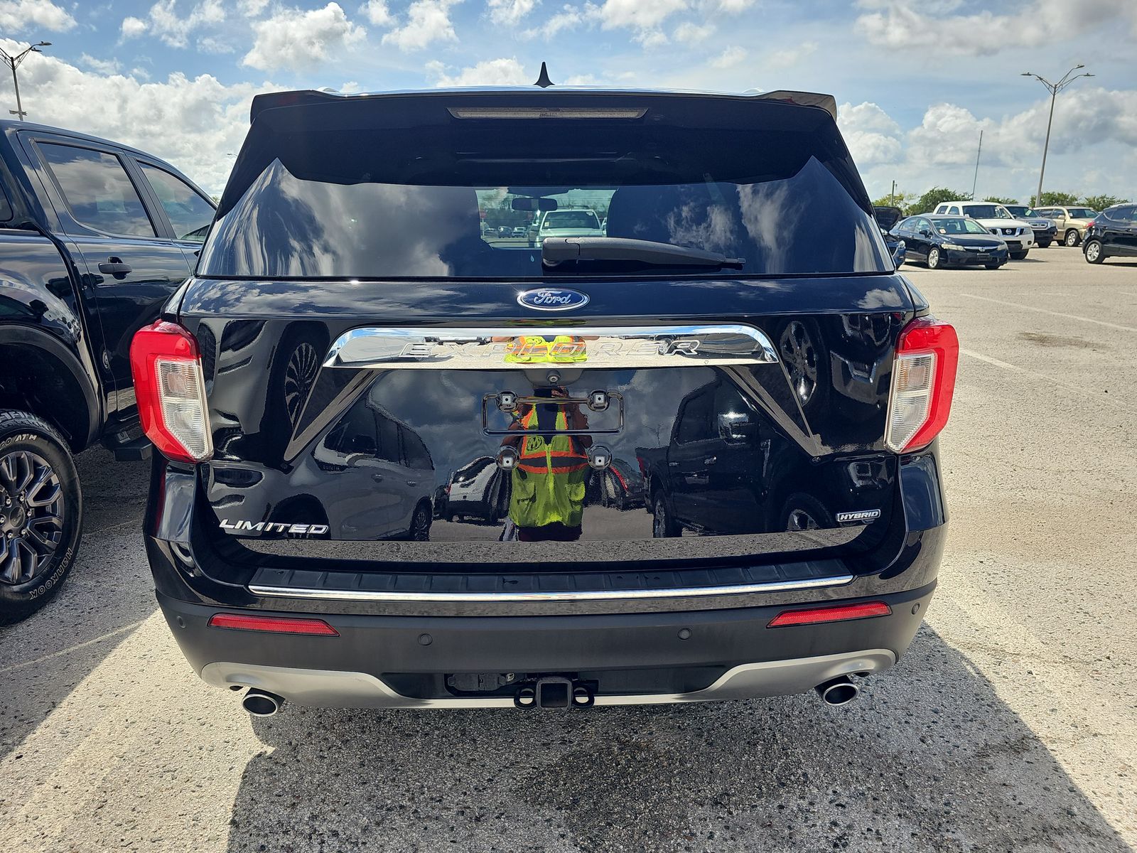 2021 Ford Explorer Hybrid Limited RWD