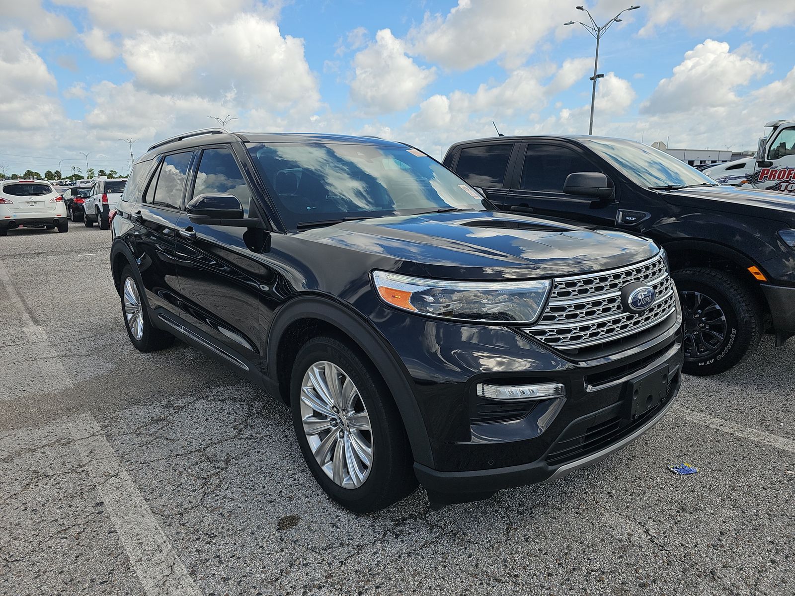 2021 Ford Explorer Hybrid Limited RWD