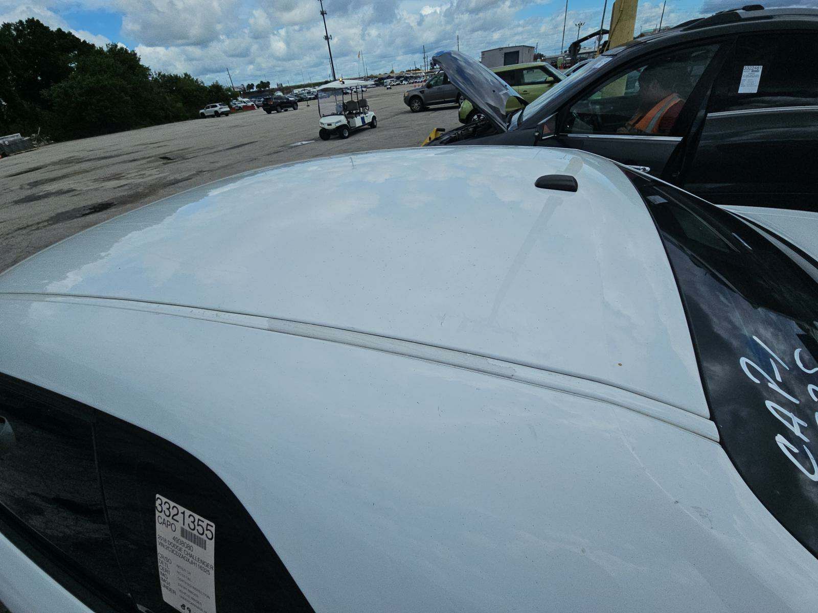 2018 Dodge Challenger SXT RWD