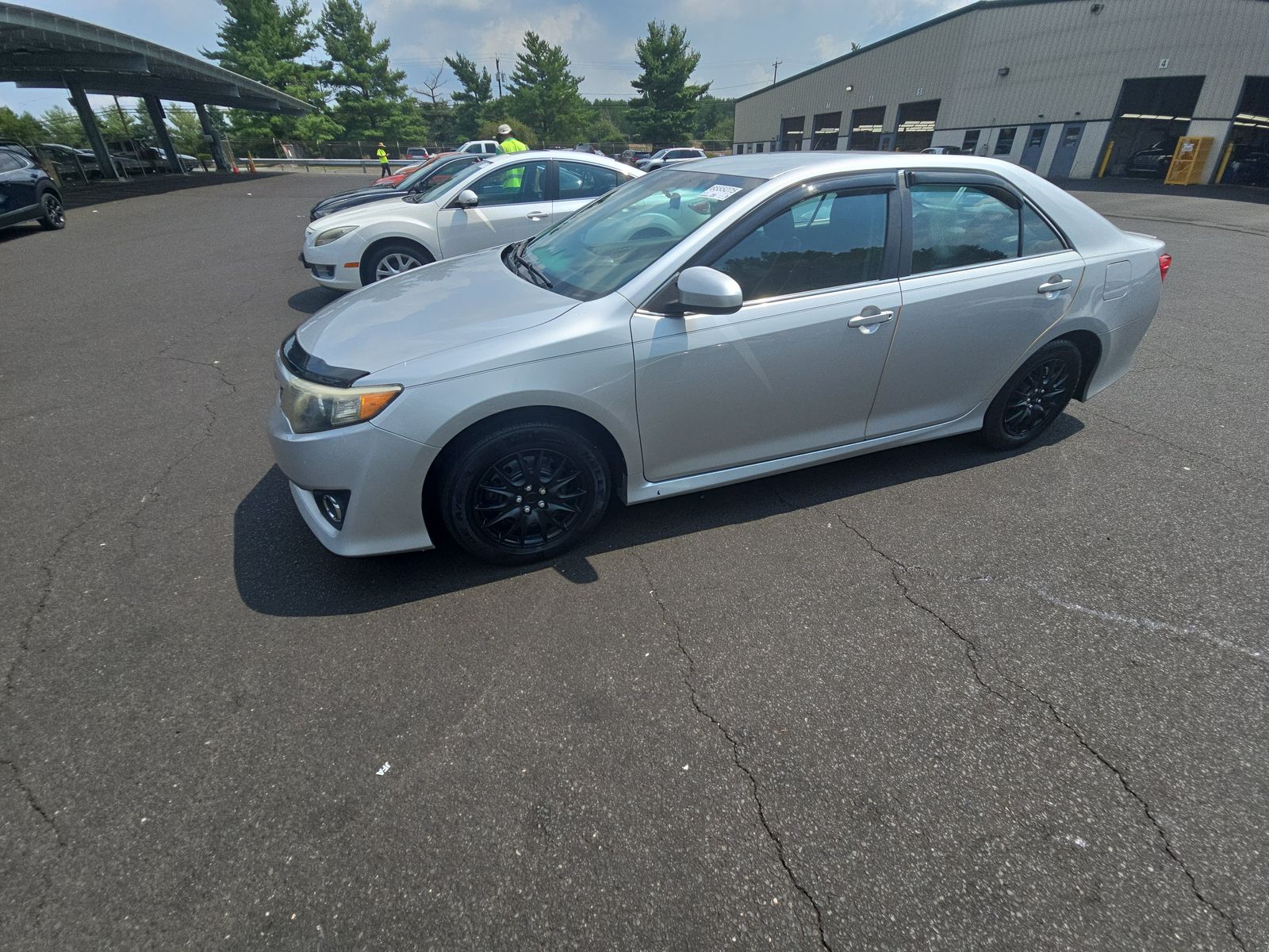 2014 Toyota Camry SE FWD
