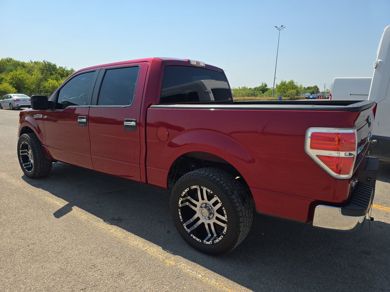 2013 Ford F-150 XLT RWD
