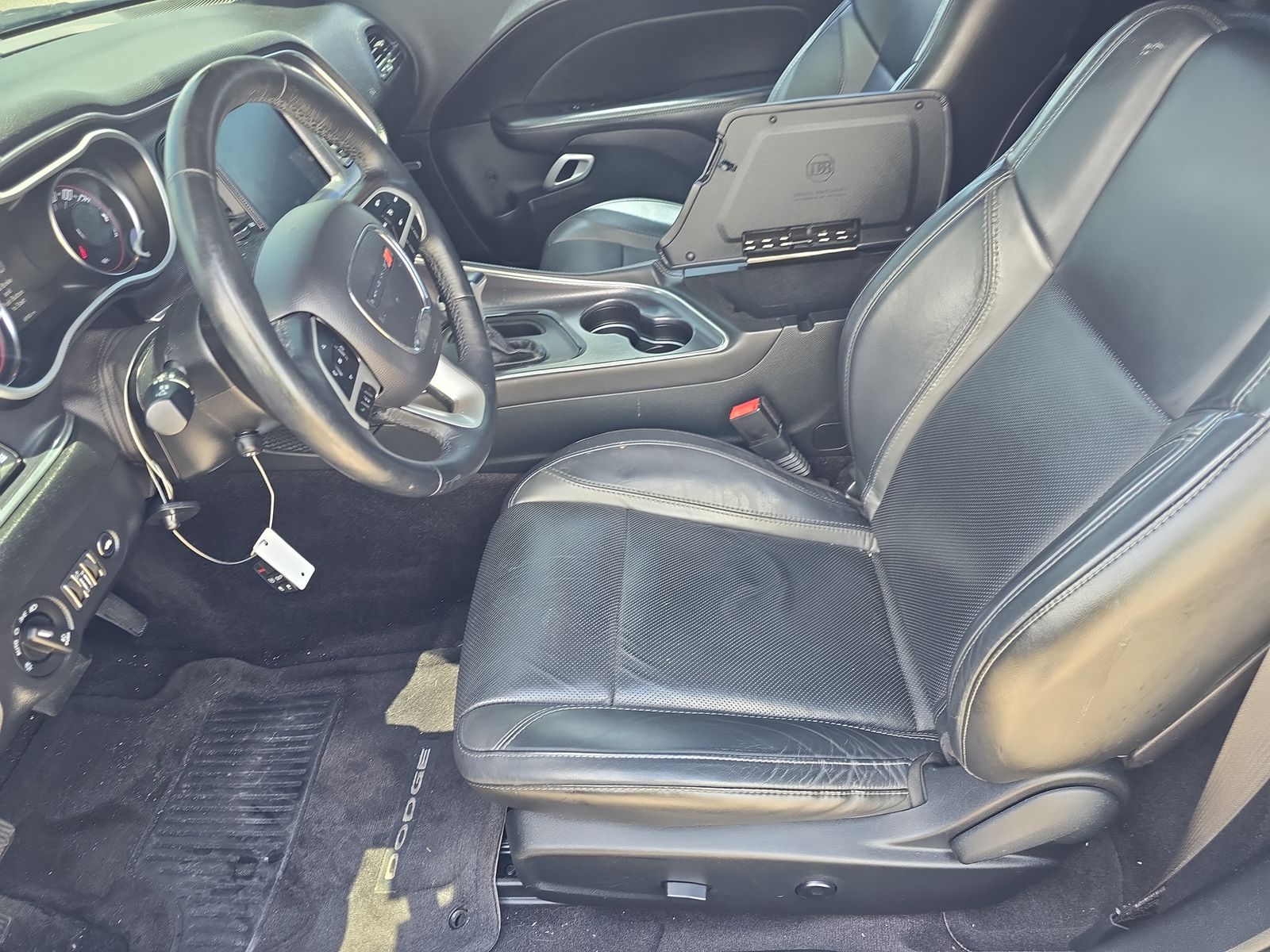 2017 Dodge Challenger SXT Plus RWD