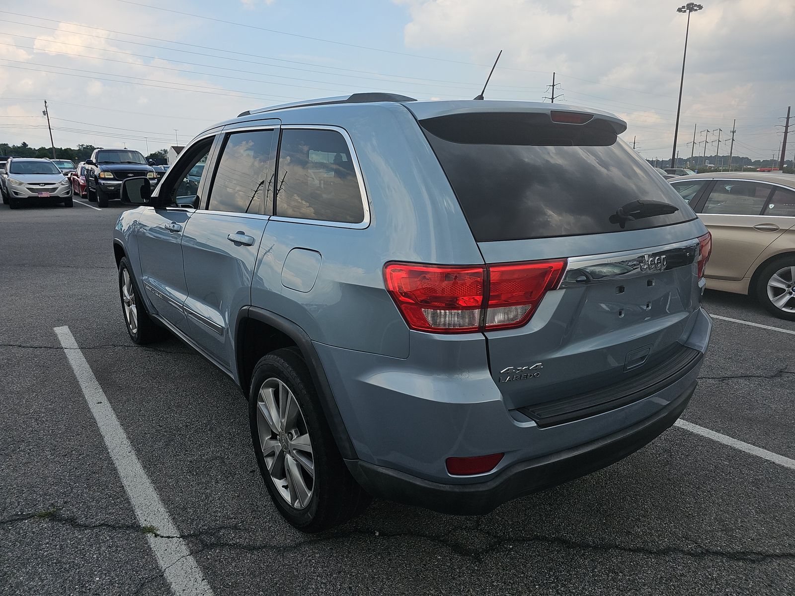 2012 Jeep Grand Cherokee Laredo AWD