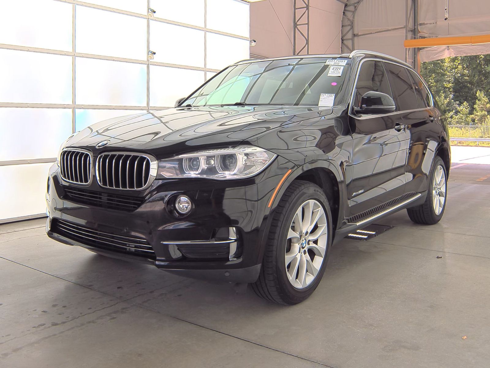 2015 BMW X5 Sports Activity Vehicle xDrive35i LUXURY LINE