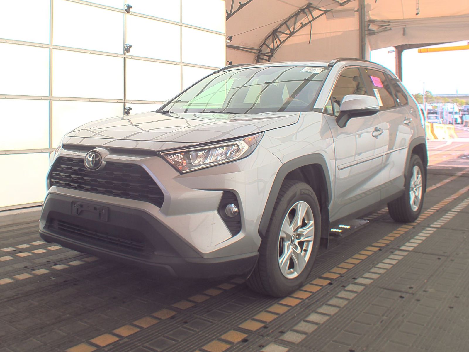 2020 Toyota RAV4 XLE AWD