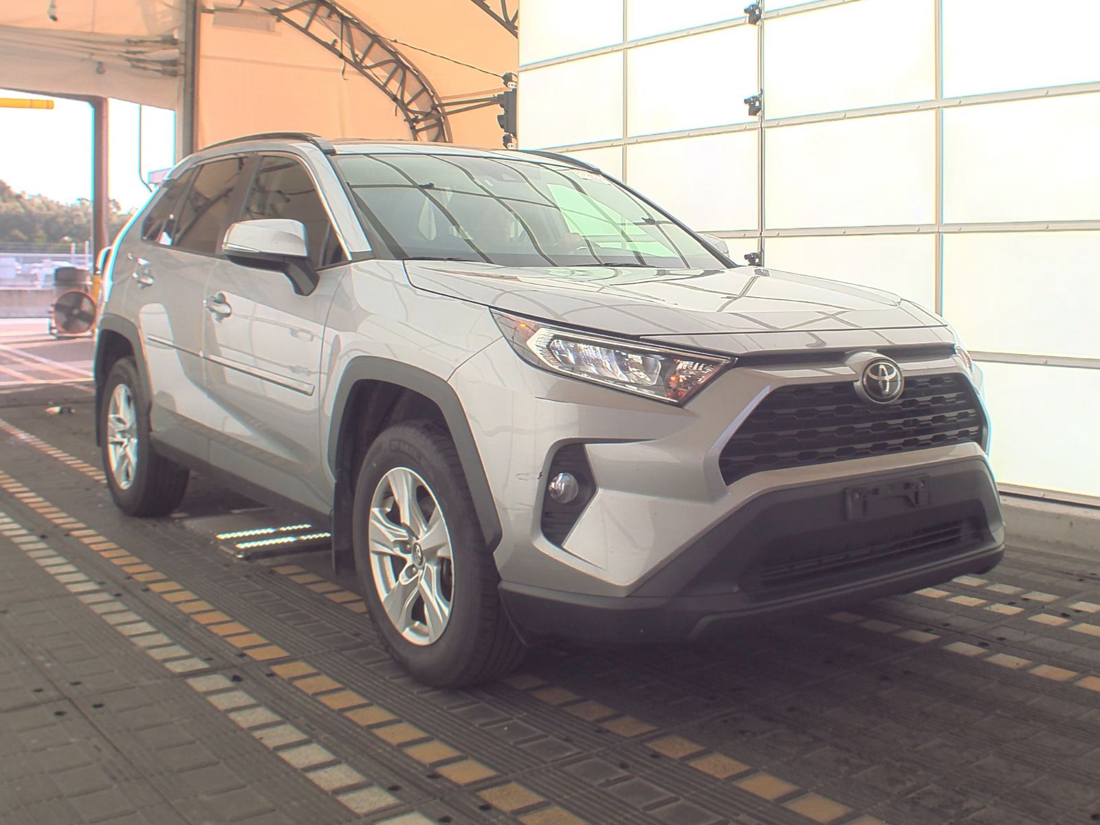 2020 Toyota RAV4 XLE AWD