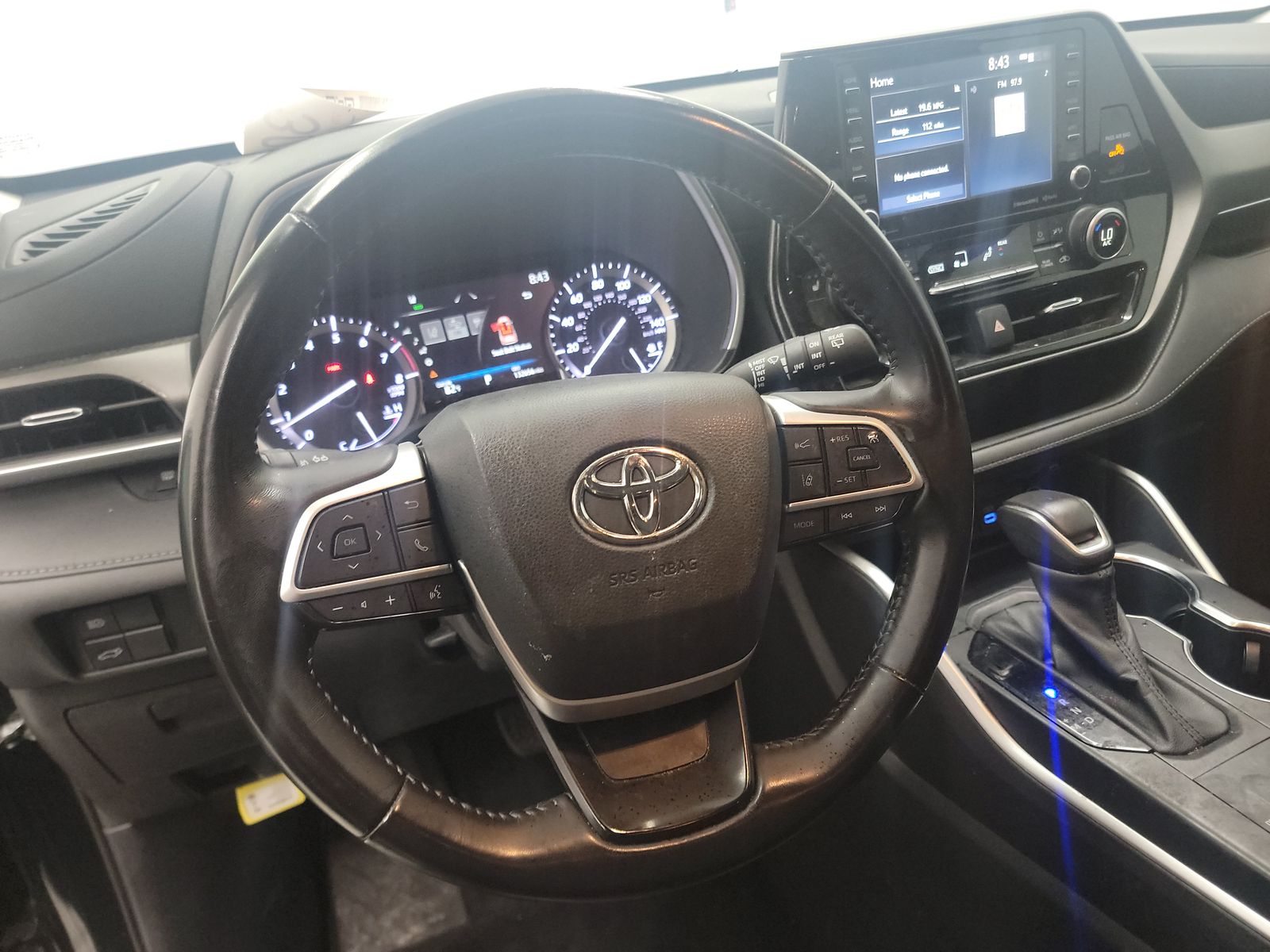 2022 Toyota Highlander XLE FWD