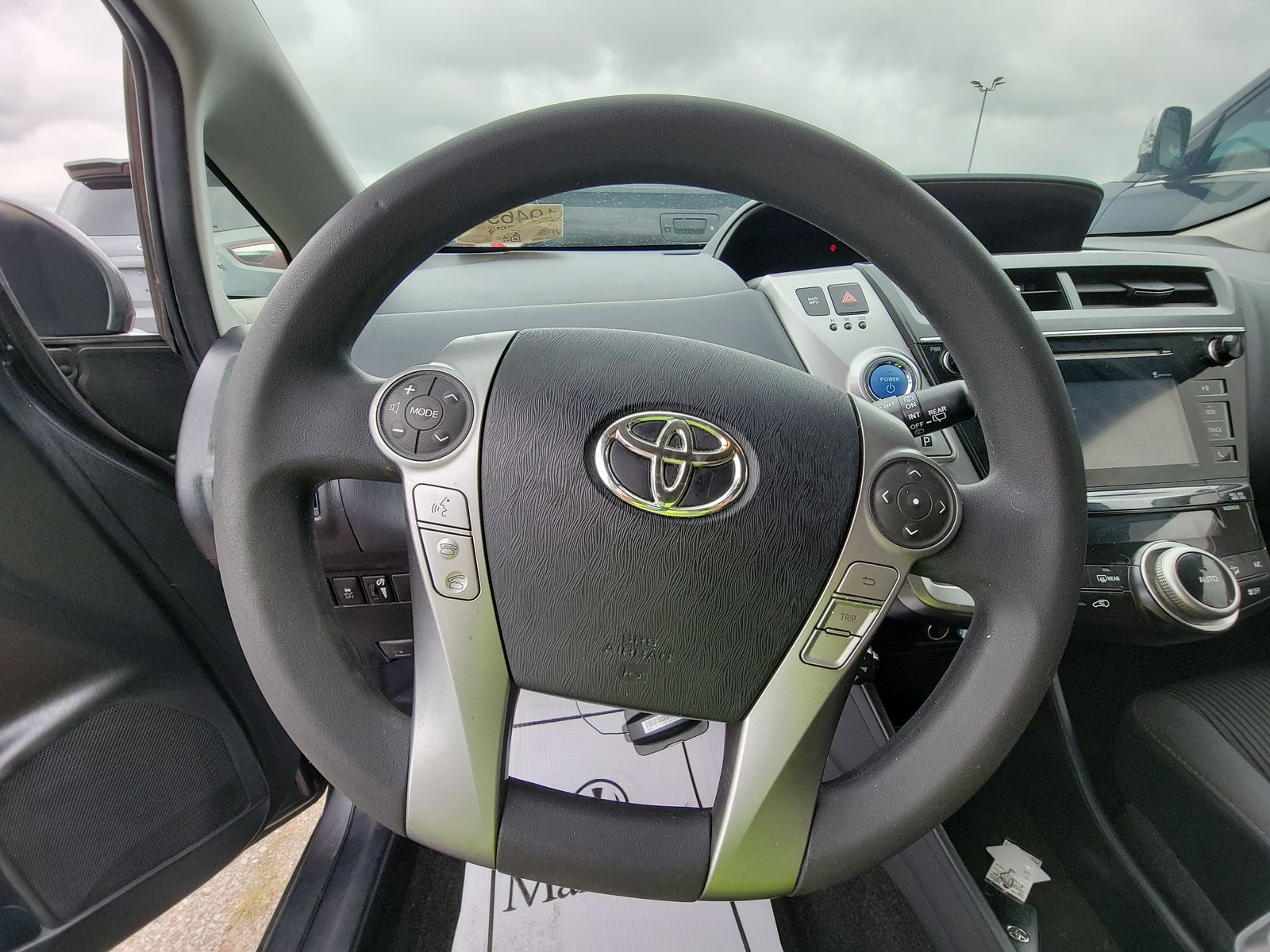 2015 Toyota Prius v Three FWD