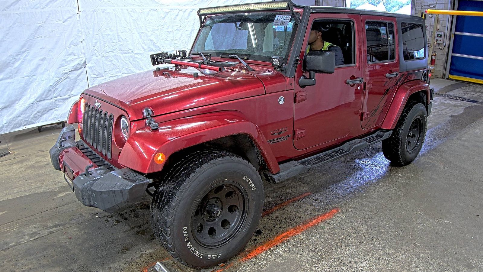 2013 Jeep Wrangler Unlimited Sahara AWD