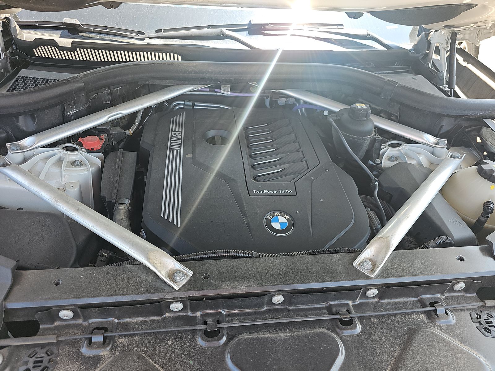 2022 BMW X5 xDrive40i AWD