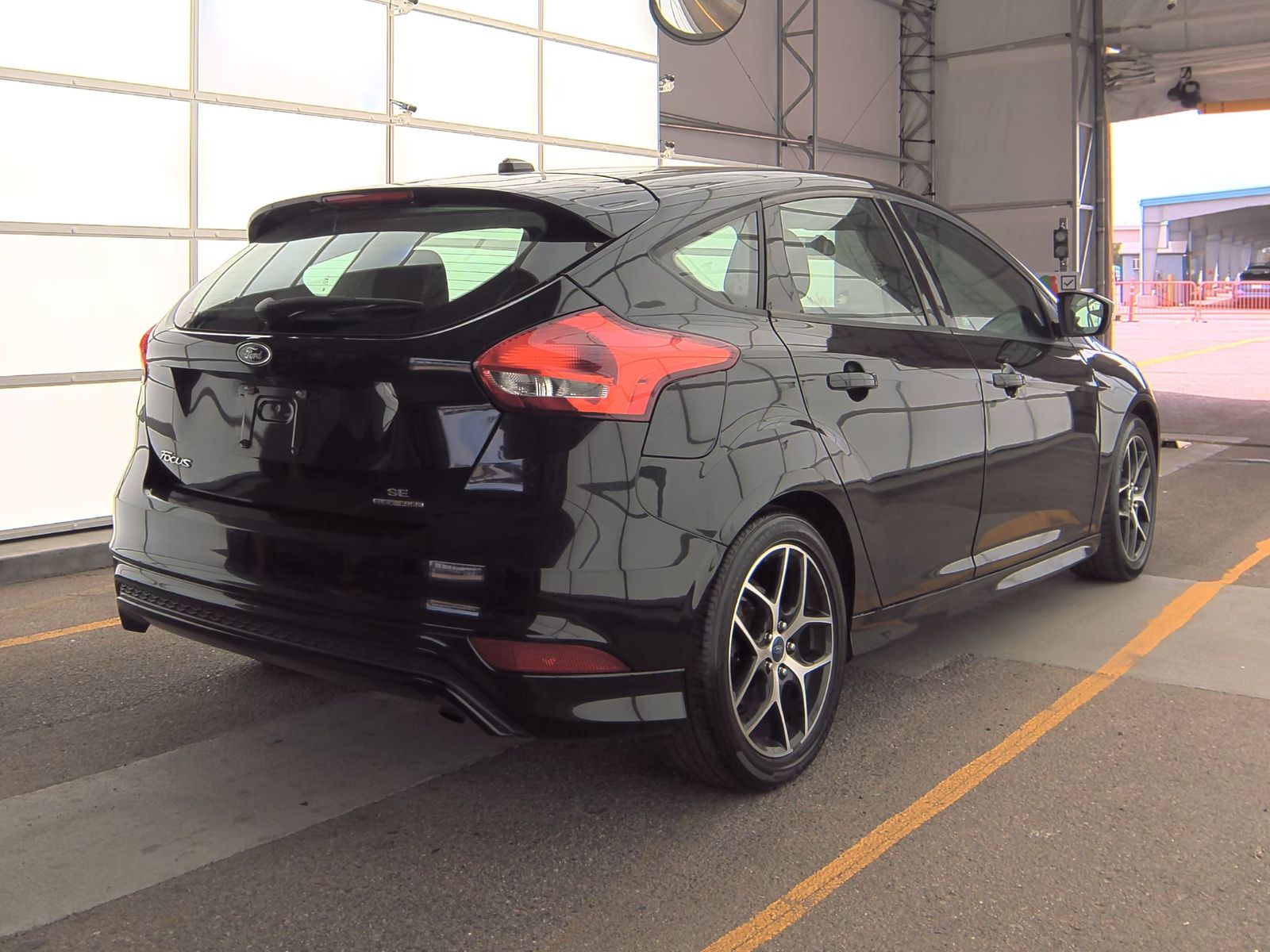 2016 Ford Focus SE FWD