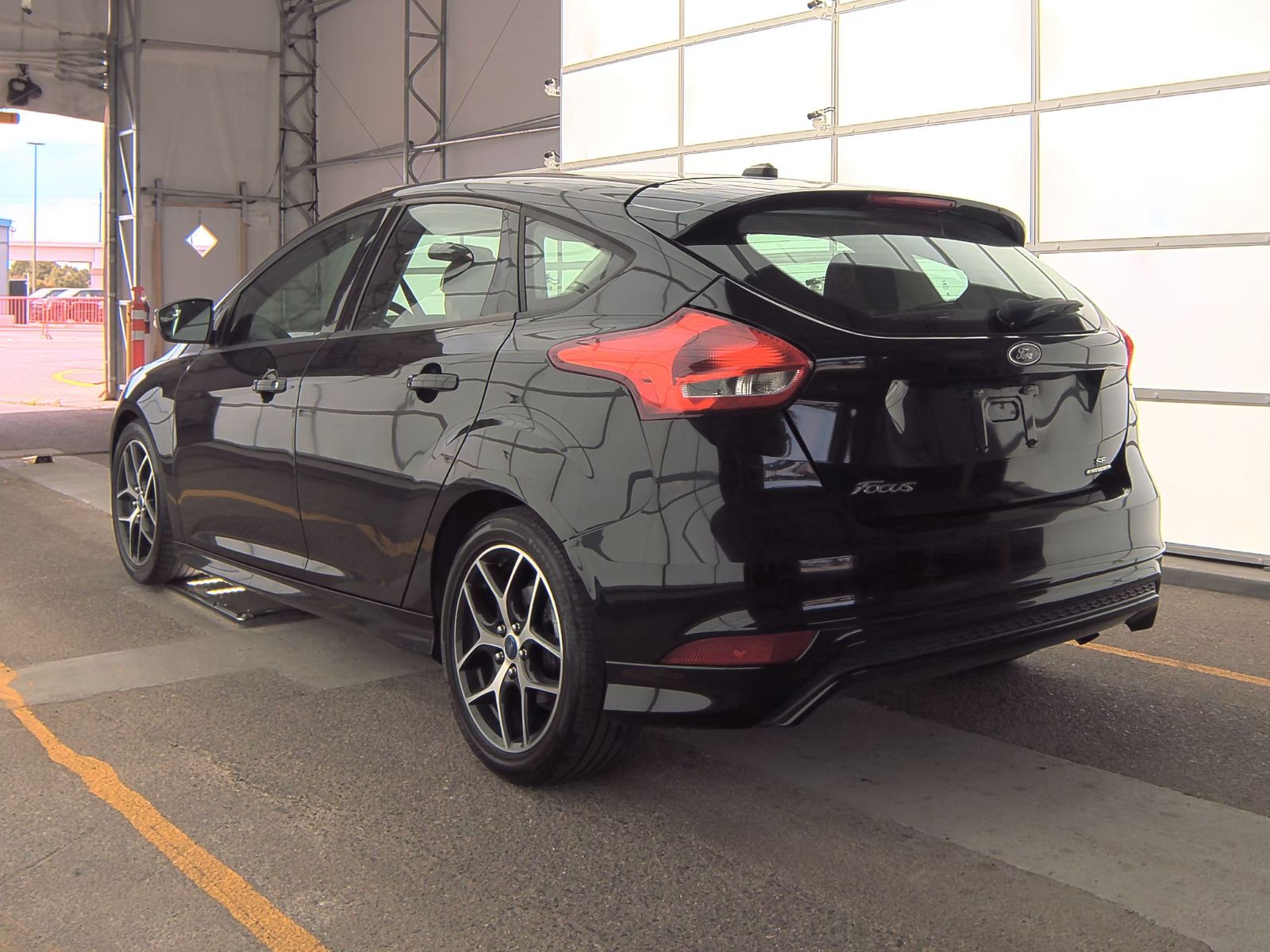 2016 Ford Focus SE FWD