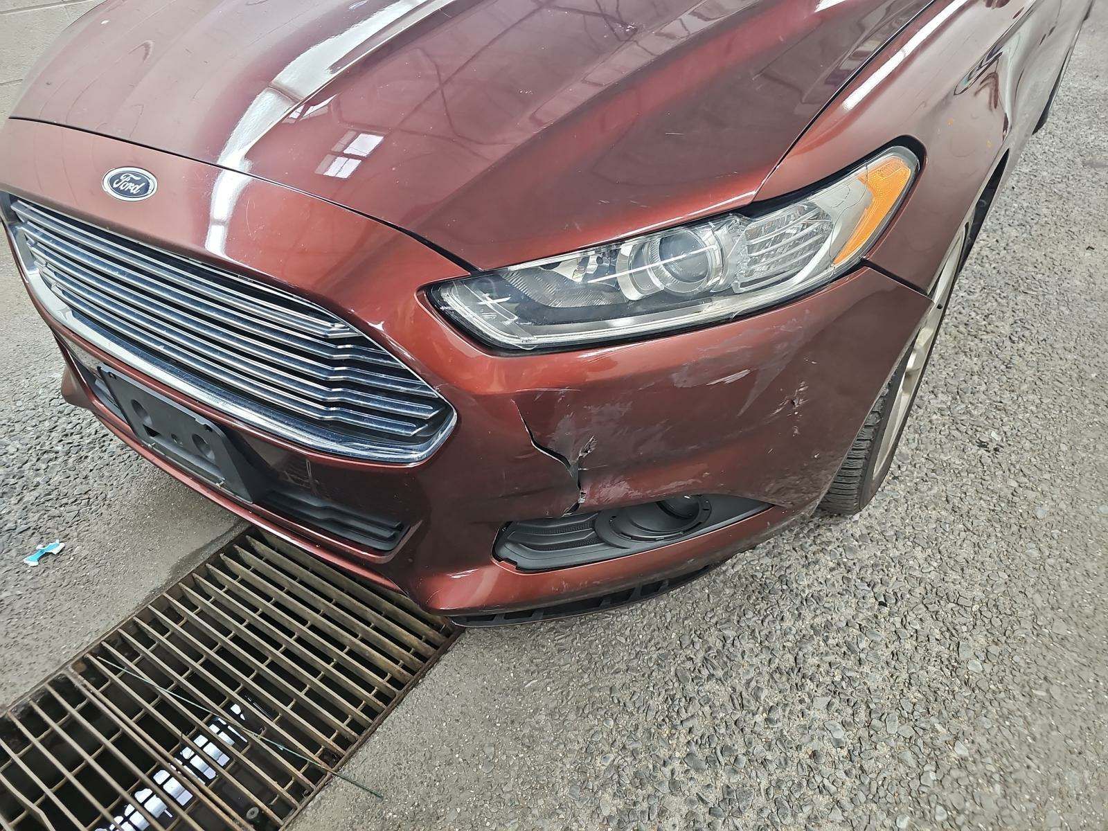 2016 Ford Fusion SE FWD