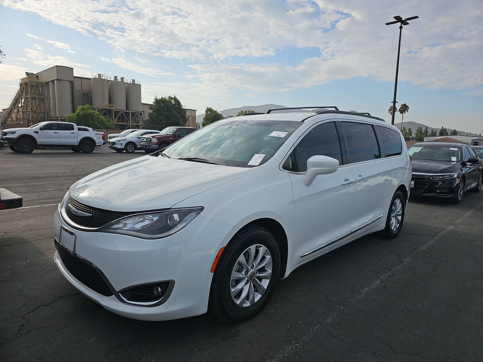 2017 Chrysler Pacifica Touring L FWD