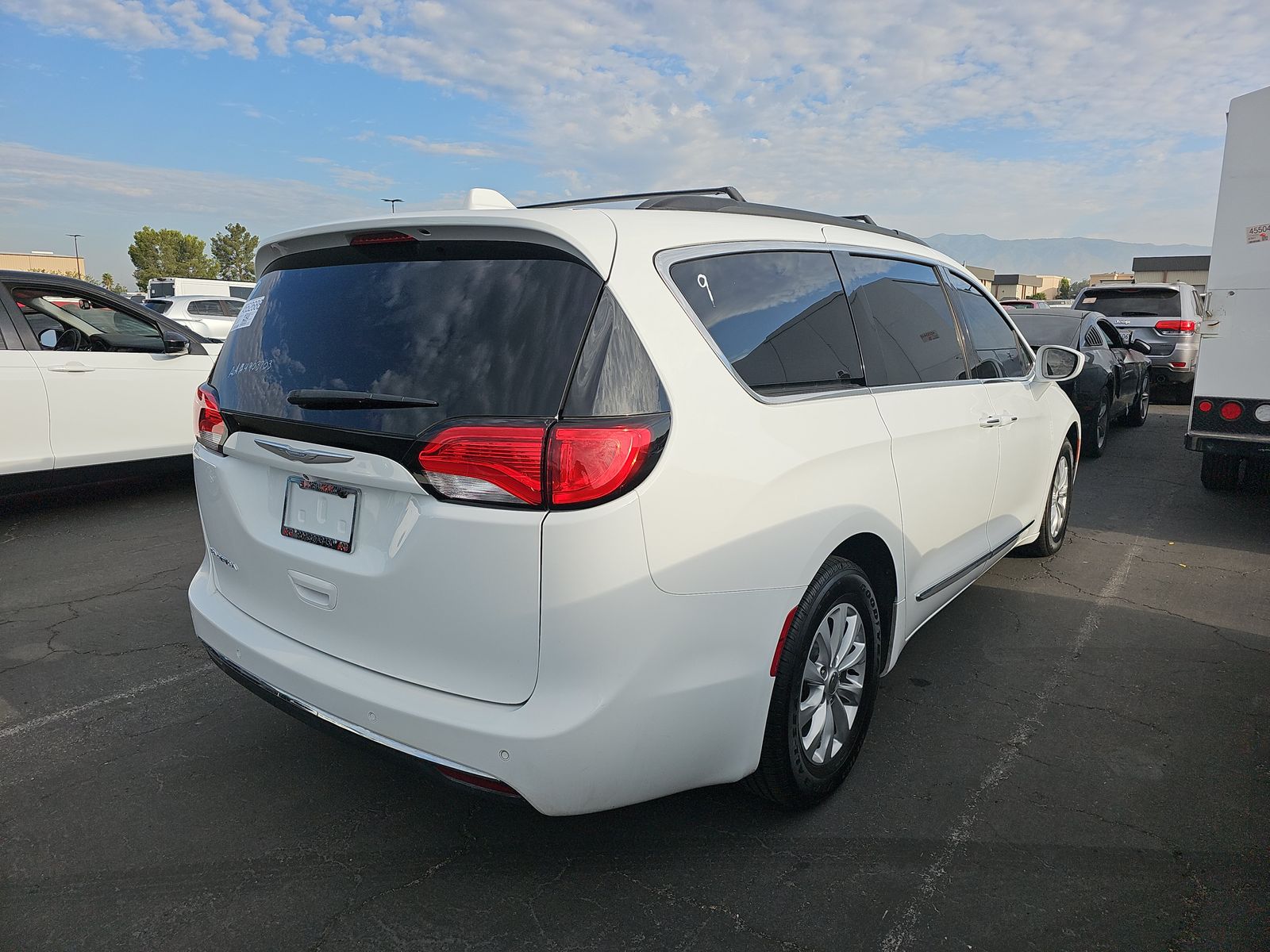 2017 Chrysler Pacifica Touring L FWD