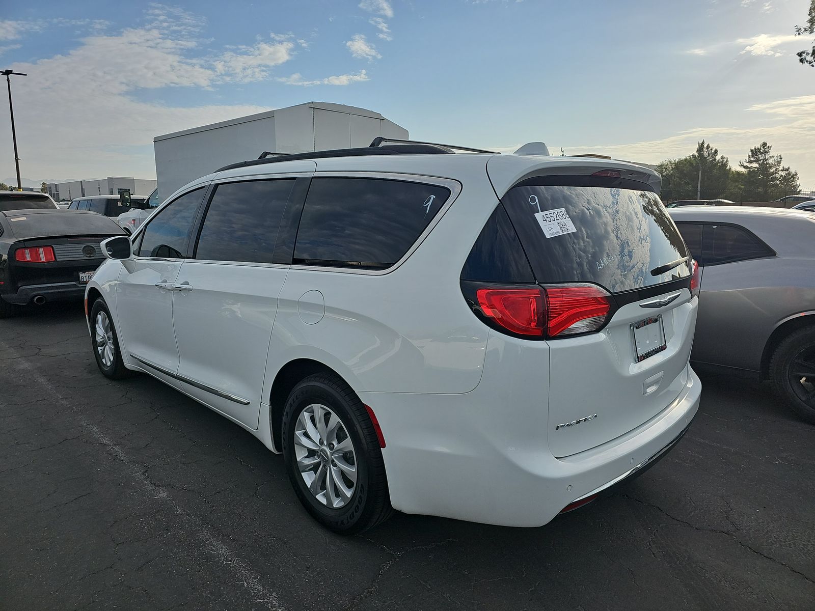 2017 Chrysler Pacifica Touring L FWD