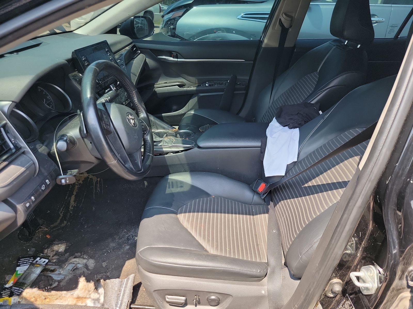 4T1G11AKXMU413894 | 2021 TOYOTA CAMRY | История продажи