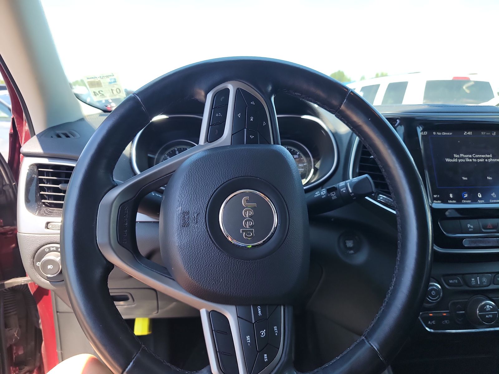 2019 Jeep Cherokee Limited FWD