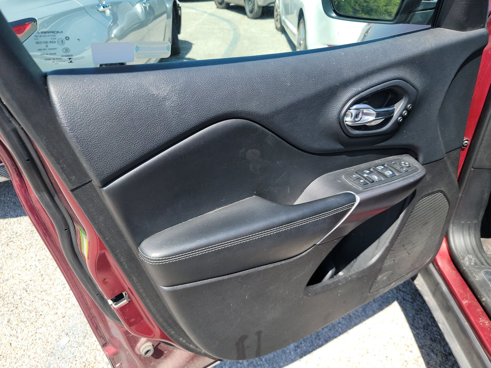 2019 Jeep Cherokee Limited FWD